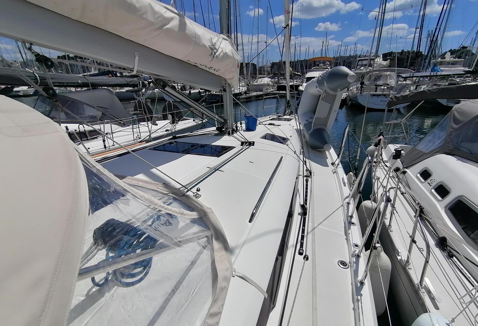 Sailboats JEANNEAU - SUN ODYSSEY 440 2020 exterieur 10
