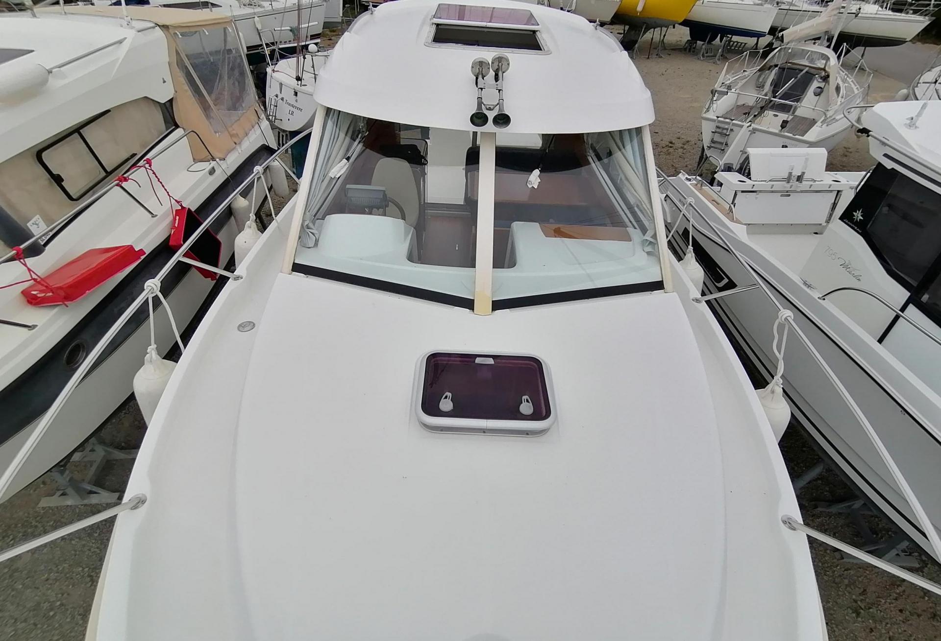 Motorboats Beneteau - Antares 8 IB 2009 exterieur 13
