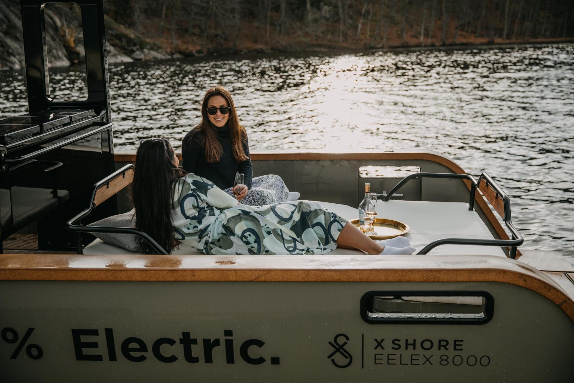 Motorboats X Shore Eelex 8000 2021 exterieur 18